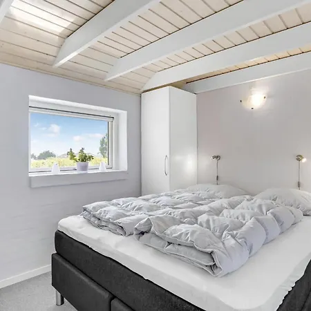 Amazing Home In Sjolund With Sauna *